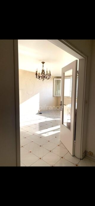  Appartement  vendre 4 pices 86 m