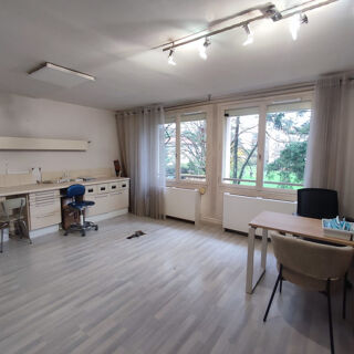  Appartement � vendre 6 pi�ces 99 m�