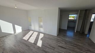 Appartement à louer 3 pièces 69 m²