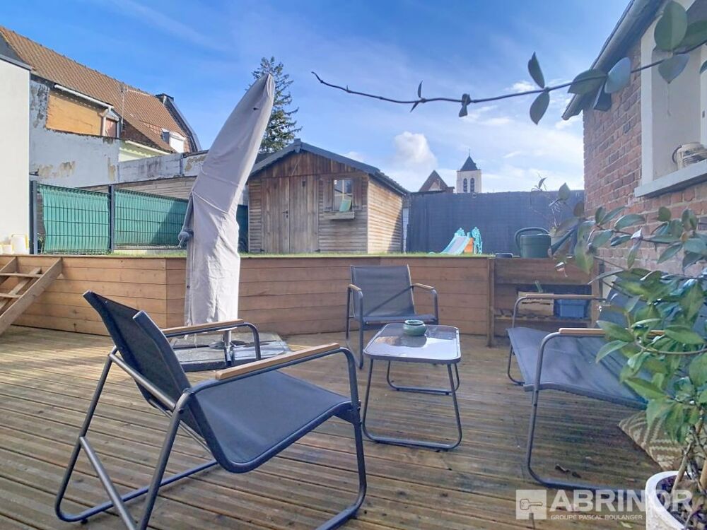 Maison semi individuelle, 3 chambres jardin parking