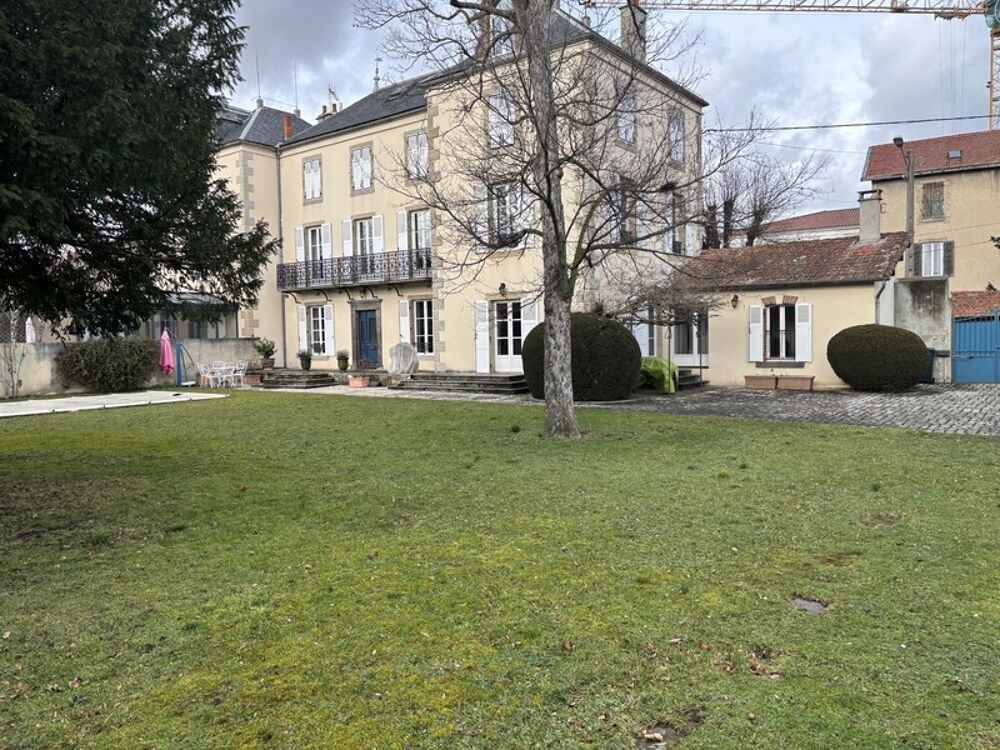 Belle propriété de 1832 de 270 m², terrain clos 1 458 m²