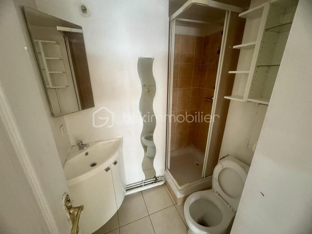 Vente Appartement Studio 21 m² à 3 min du métro – Quartier recherché – Rénové ou à rénover selon projet Les lilas