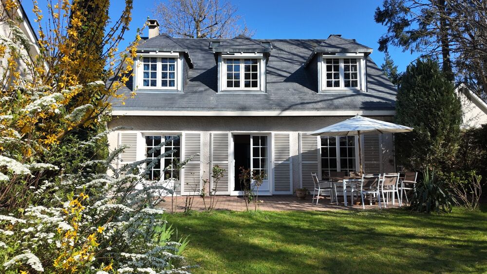 Vente Maison Maison familiale de charme avec vue sur le lac – Orléans Sud Orleans