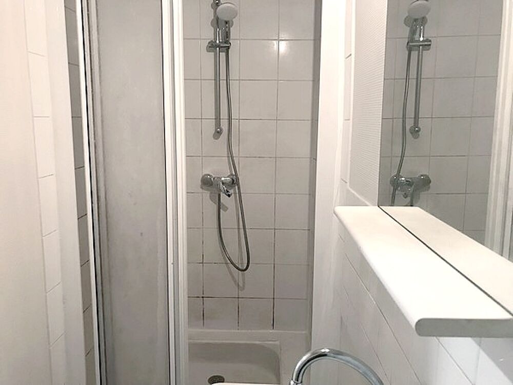 Location Appartement F1 - SECTEUR BALLAINVILLIERS Clermont ferrand