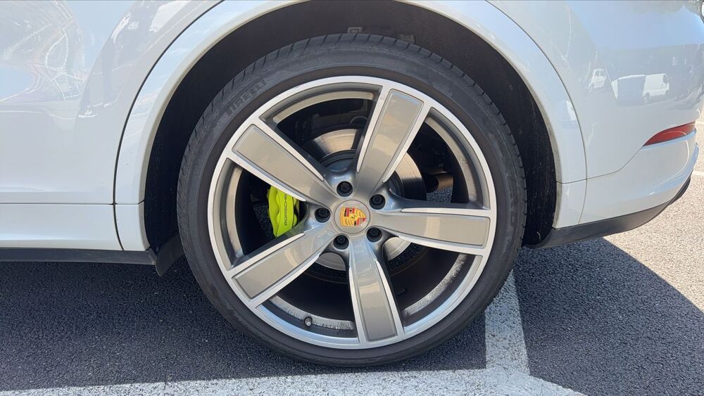 Cayenne 3.0 V6 462 E-hybrid AWD BVA9 Coupe 2021 occasion 20000 Ajaccio