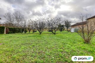  Terrain  vendre 834 m