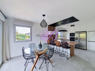 Location Appartement VÉTRAZ-MONTHOUX – Duplex T4 meublé, sur les hauteurs – Disponible de suite Vetraz monthoux