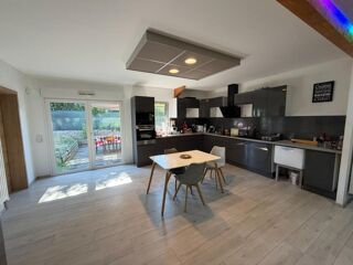  Maison à vendre 7 pièces 285 m²