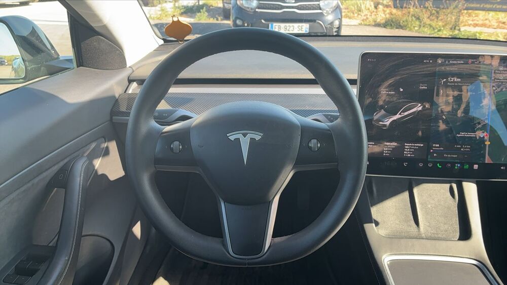 Model 3 283 RWD Standard Range Plus 2021 occasion 76230 Isneauville