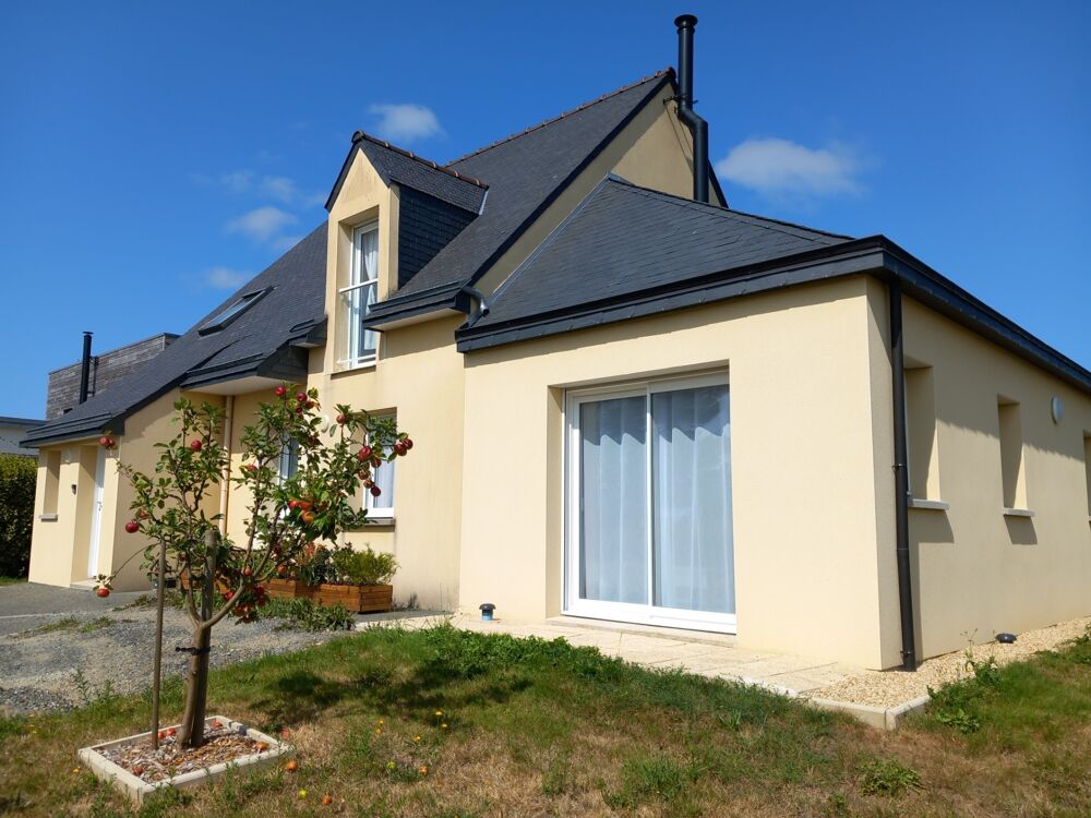 Maison CONTEMPORAINE 122 m2 AVEC VIE DE PLAIN PIED LANNION (22)