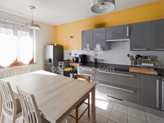  Maison  vendre 4 pices 90 m