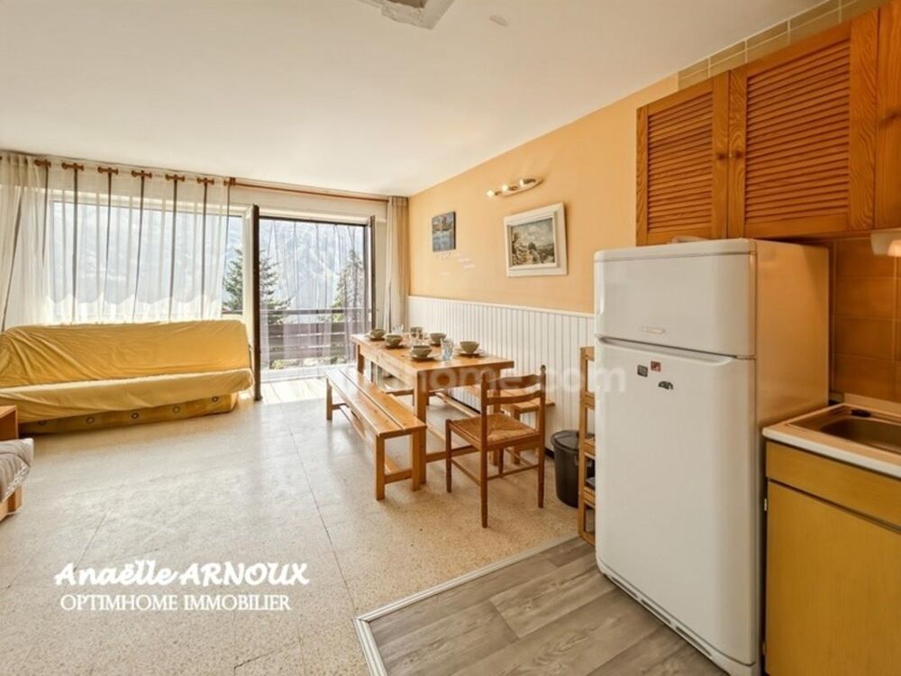 Appartement 2 pièces lumineux avec balcon à fort potentiel