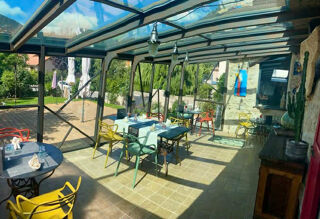  Immeuble � vendre 7 pi�ces 239 m�