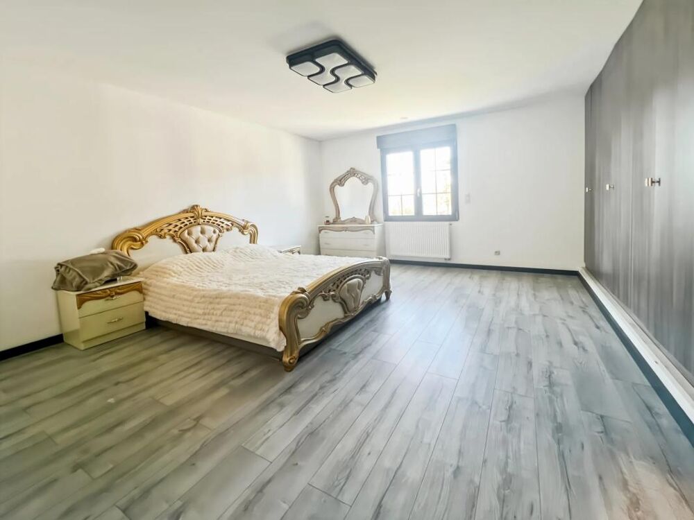 � vendre  Propri�t�/ch�teau Clermont-Ferrand (63000)