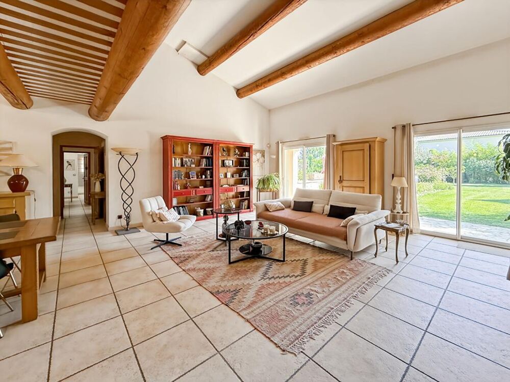 Vente Maison MAISON  À VENDRE -  VILLA DE PLAIN -PIED  AVEC PISCINE Noves