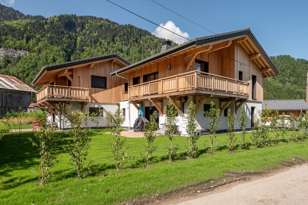 Haute Savoie (74), à vendre SAMOENS - Domaine skiable Grand-Massif - Appartement T4 bis 87 m²