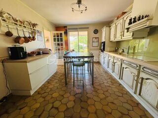  Maison � vendre 7 pi�ces 180 m�