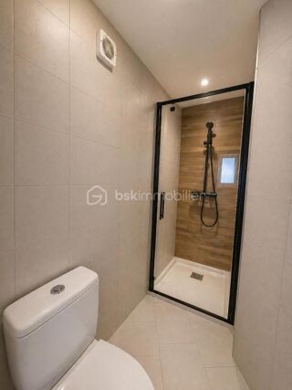  Immeuble à vendre 8 pièces 288 m²