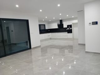  Maison  vendre 5 pices 130 m