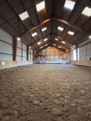  Propri�t�/ch�teau � vendre 10 pi�ces 211 m�