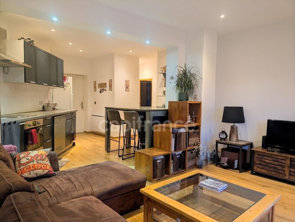 Appartement à vendre 3 pièces, cave et jardin 200m2