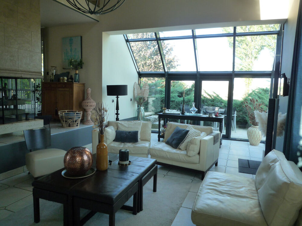 Vente Maison ARCY SAINTE RESTITUE (02) belle maison d'architecte de 291 m2 sur un terrain de 7000 m2 Arcy sainte restitue