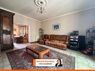  Maison à vendre 10 pièces 227 m²