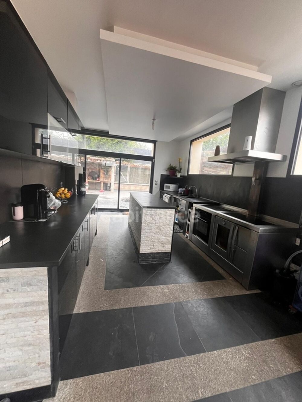 Maison de 150m2 -7 pièces - 5 chambres - 500m2 terrain à GOUSSAINVILLE (95190)
