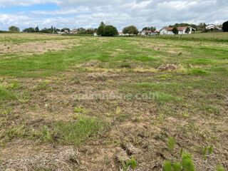  Terrain  vendre 676 m