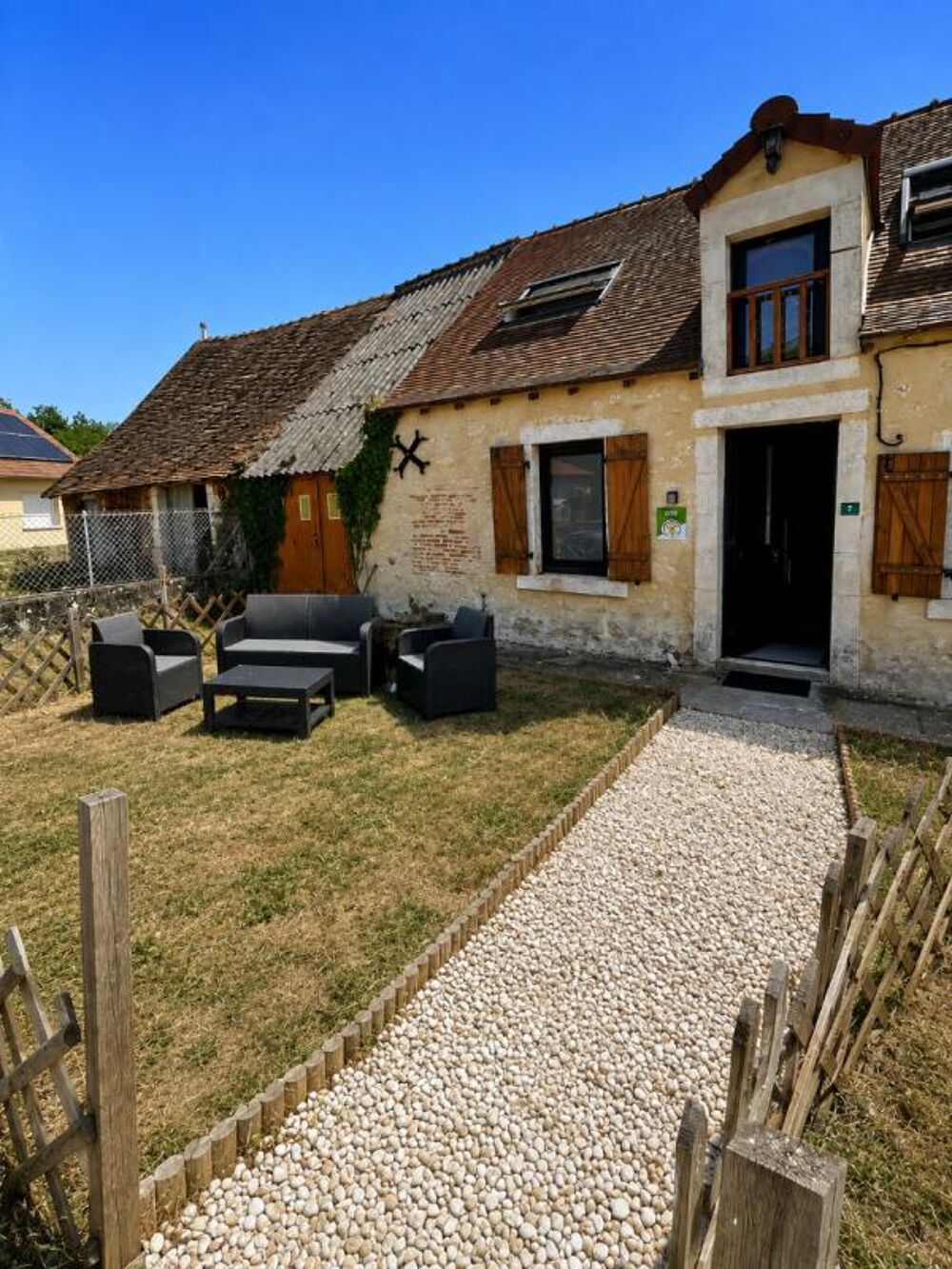 Vente Maison Deux gîtes entièrement meublés de charme à Chitray - 99 000 Chitray