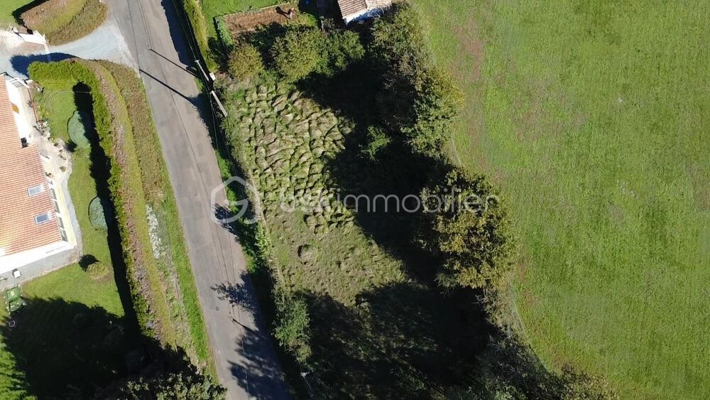 Vente Terrain Terrain à vendre – 920 m² – Aigondigné (79) Aigonnay