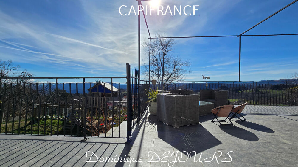 Ardèche - Magnifique Maison d'architecte de 184 m² habitable - Bel espace extérieur - Vue panoramique sur les montagnes ardèchoi