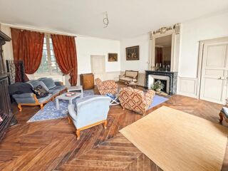  H�tel Particulier � vendre 12 pi�ces 600 m� Chatillon sur indre