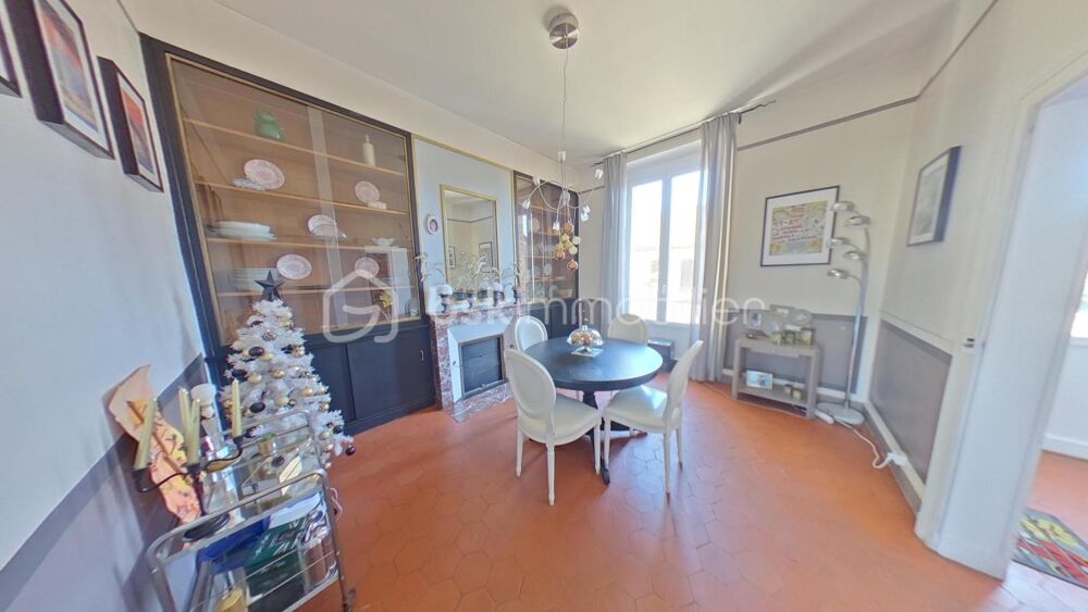 Maison Bourgeoise de 150 m² avec sous-sol semi enterré sur 538 m² de terrain
