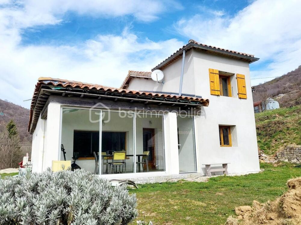 Maison 116 m²  Vue imprenable sur les montagnes  Terrain 1268 m²