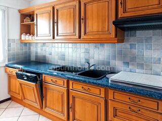  Appartement à louer 2 pièces 70 m²