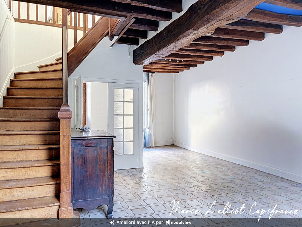 Vente Maison Maison à vendre 9 pièces, Pithiviers Centre, 5 chambres, Petite cour, Logement indépendant Pithiviers