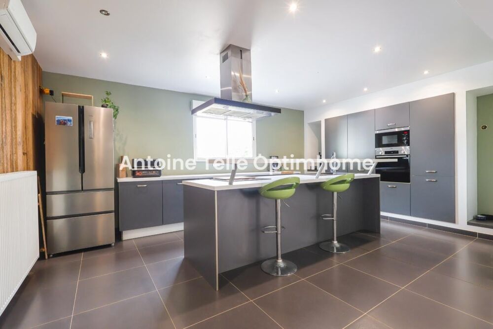 Catillon sur Sambre 59360 - Maison individuelle de 4 chambres avec garage & jardin sur 2000m²