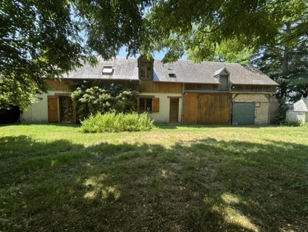 Vente Maison Un lieu de vie unique avec trois maisons aux possibilités infinies ! Corneuil