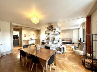  Duplex/triplex  vendre 6 pices 201 m