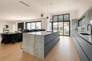  Maison à vendre 6 pièces 200 m²
