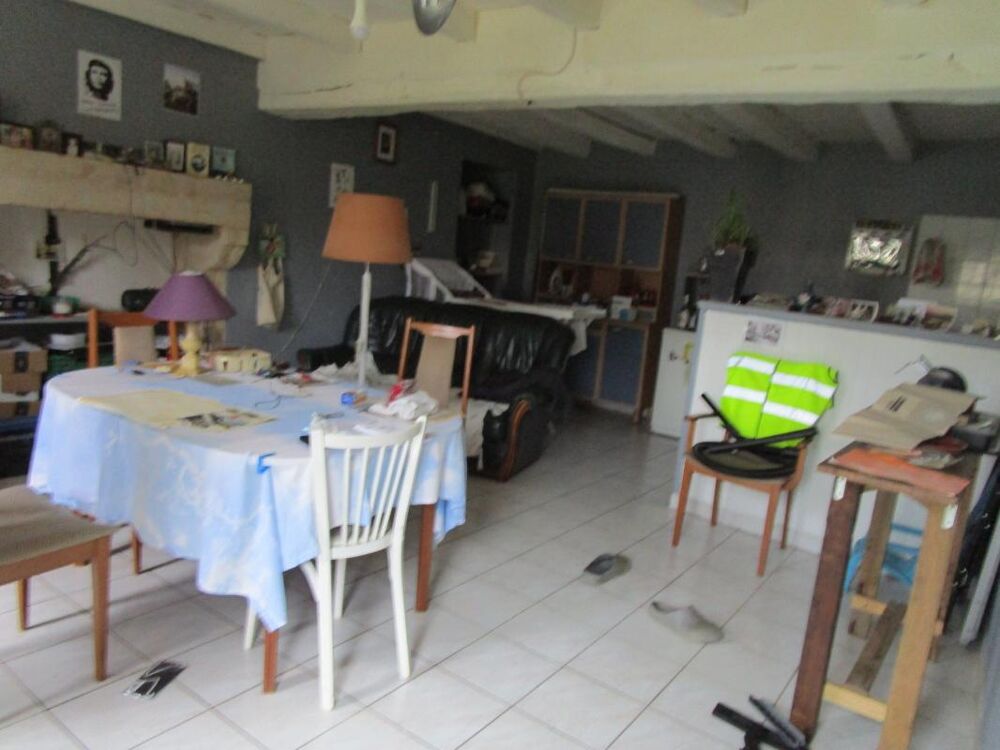 Vente Maison INVESTISSEMENT LOCATIF - MAISON COMPRENANT DEUX LOGEMENTS (98 M² & 66 m²) Locataires en place Chantecorps