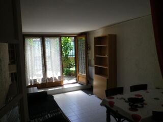  Appartement à louer 1 pièce 32 m²