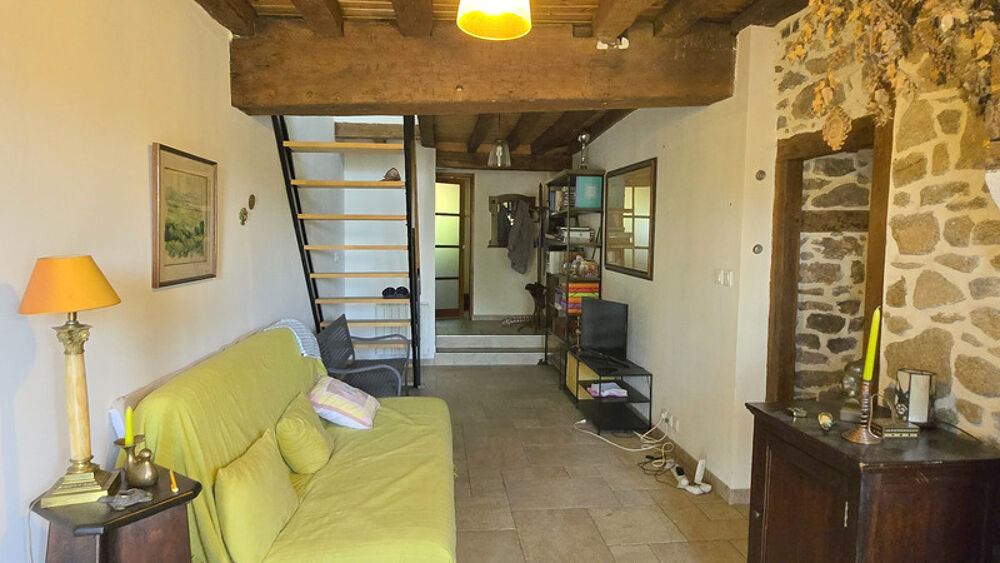 Vente Maison MAISON EN PIERRE RENOVEE 7P + JARDIN - ENVIRONNEMENT CAMPAGNE - PROCHE MONTS DE BLOND Cieux