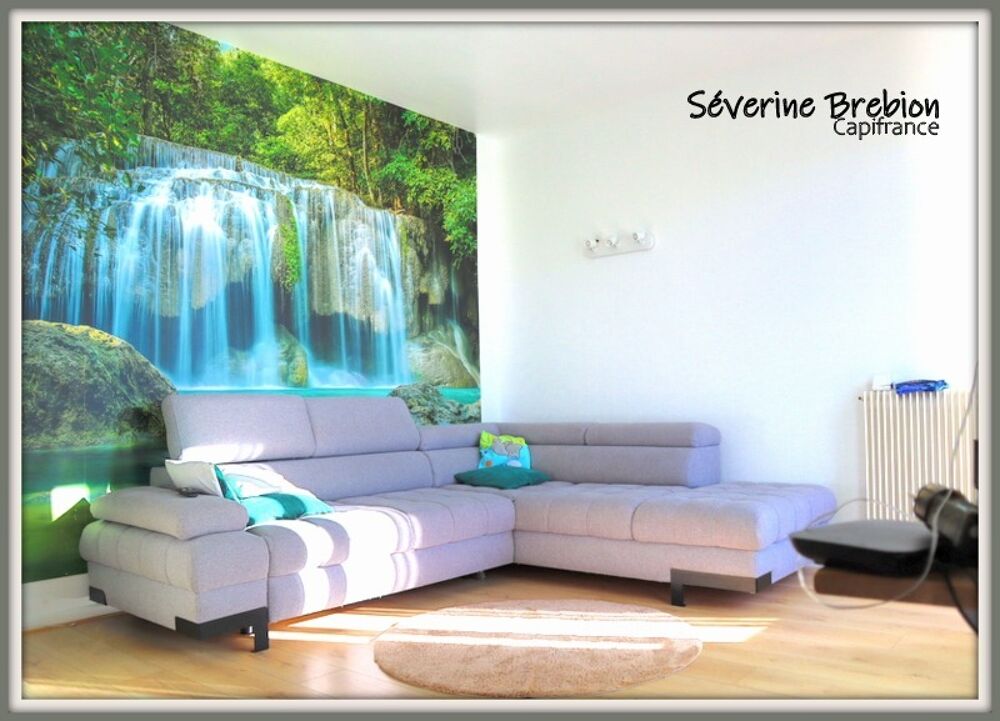 Vente Maison Charmante maison de 156 m², 3 chambres, garage, terrain plat et clôturé, PAC, tout à l'égout, au cœur de Chabreloche Chabreloche