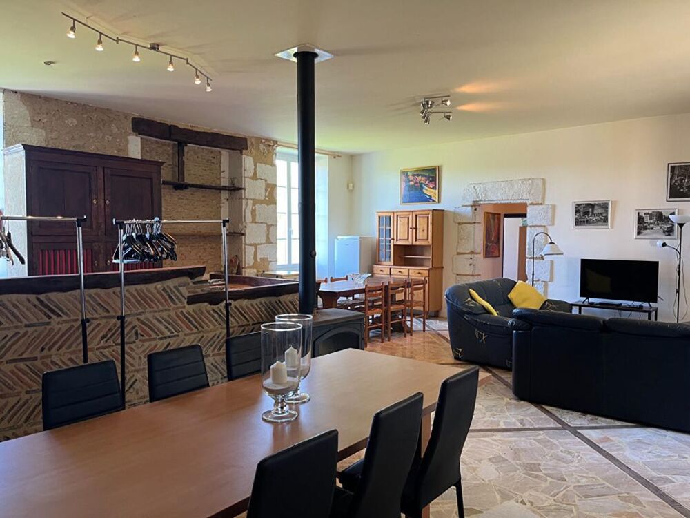 � vendre  Maison Issac (24400)