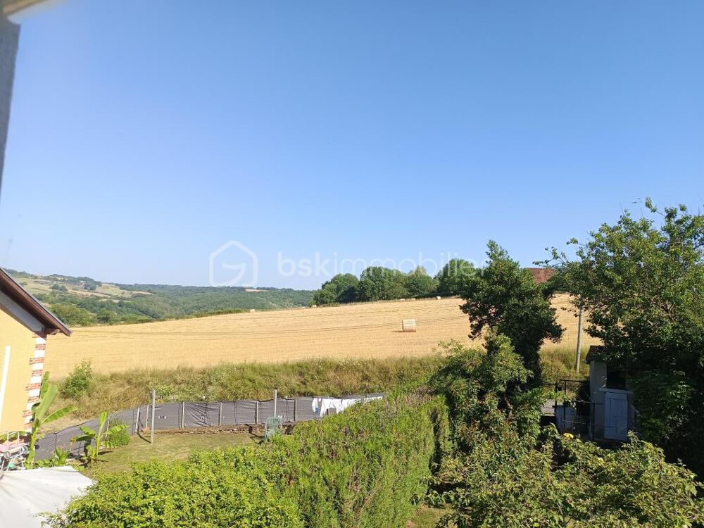 Maison de bourg 'clés en main' de 124 m² : Vie de plain-pied, Double Garage et Vue Campagne !