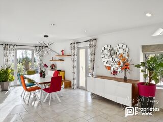  Propri�t�/ch�teau � vendre 10 pi�ces 300 m�