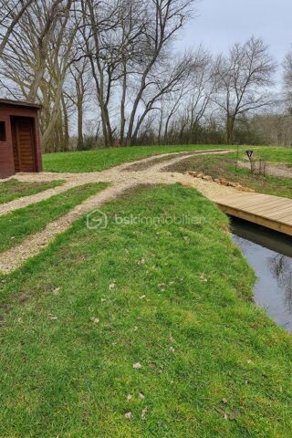  Terrain � vendre 10885 m�