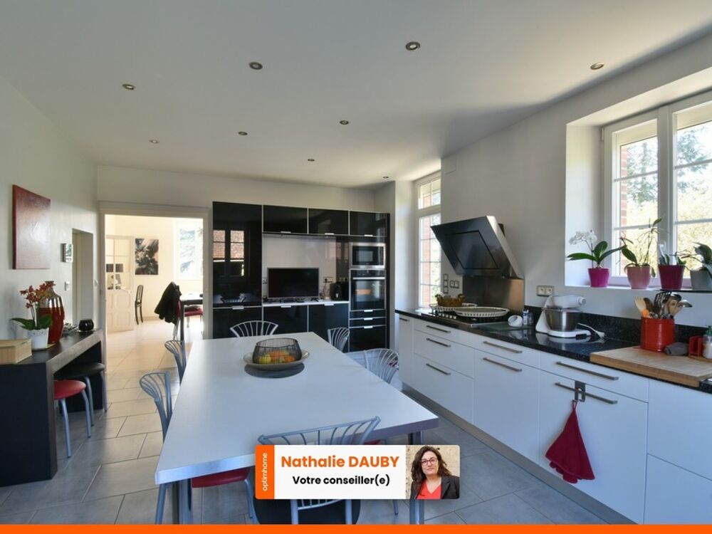 Vente Maison Maison de charme, dans son parc clos, 199m² Ruffec